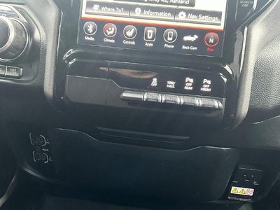 2021 RAM 1500 Big Horn 4x4 Crew Cab 5'7" Box