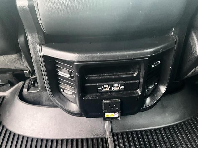 2021 RAM 1500 Big Horn 4x4 Crew Cab 5'7" Box