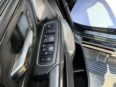 2020 RAM 1500 Limited 4x4 Crew Cab 5'7" Box