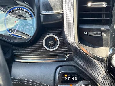 2020 RAM 1500 Limited 4x4 Crew Cab 5'7" Box