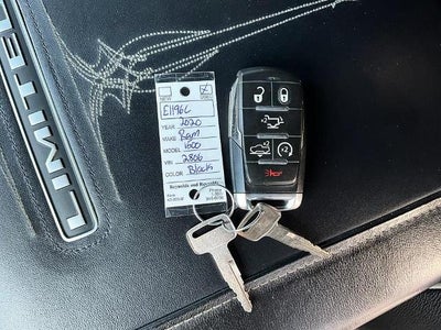 2020 RAM 1500 Limited 4x4 Crew Cab 5'7" Box