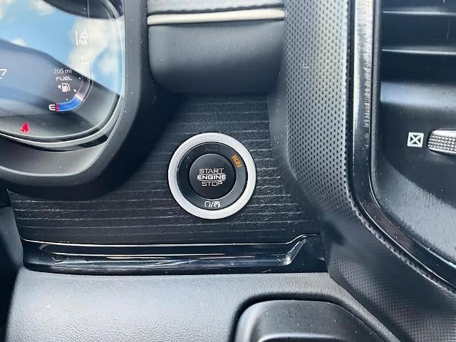 2023 RAM 1500 Limited 4x4 Crew Cab 5'7" Box