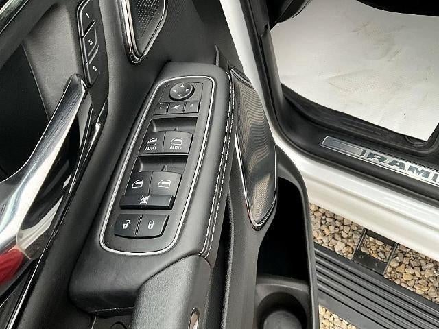 2022 RAM 1500 Limited 4x4 Crew Cab 5'7" Box