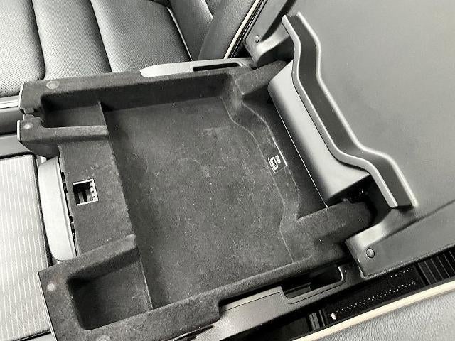 2022 RAM 1500 Limited 4x4 Crew Cab 5'7" Box