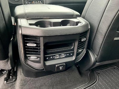 2022 RAM 1500 Limited 4x4 Crew Cab 5'7" Box