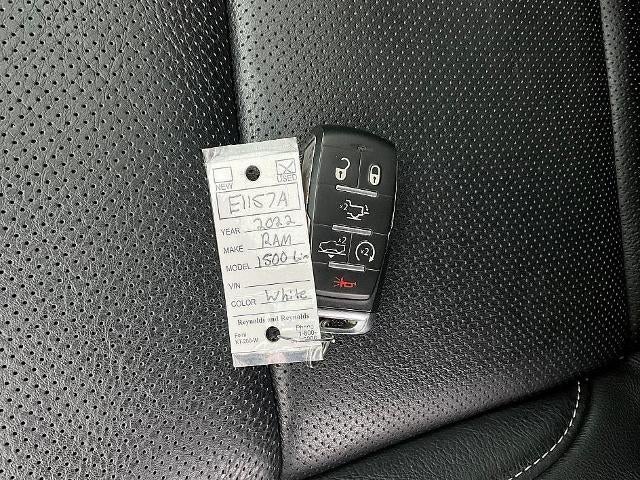 2022 RAM 1500 Limited 4x4 Crew Cab 5'7" Box