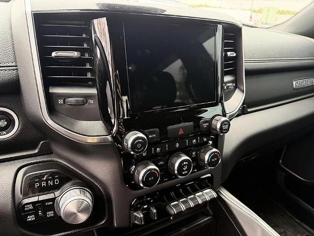 2022 RAM 1500 Laramie 4x4 Crew Cab 5'7" Box