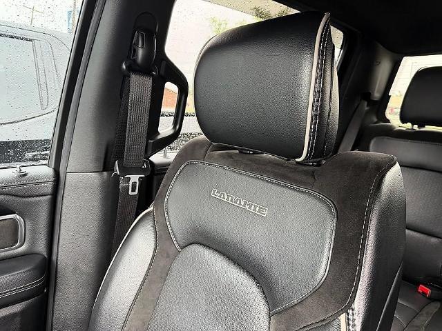 2022 RAM 1500 Laramie 4x4 Crew Cab 5'7" Box