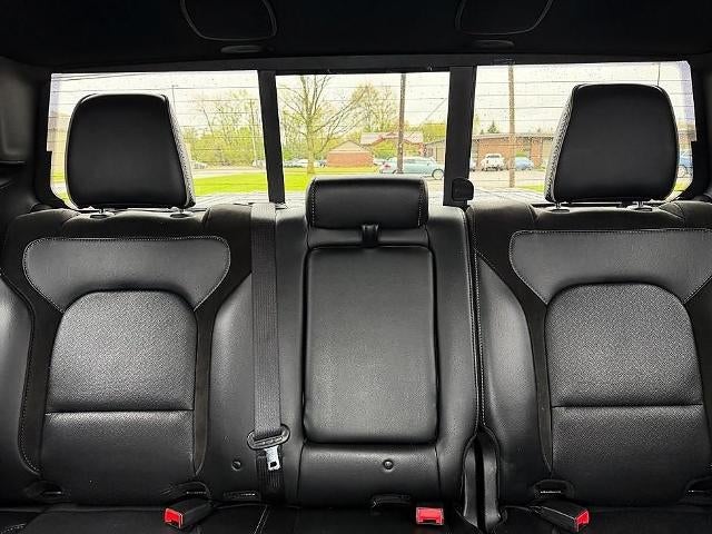 2022 RAM 1500 Laramie 4x4 Crew Cab 5'7" Box