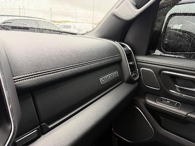 2022 RAM 1500 Laramie 4x4 Crew Cab 5'7" Box