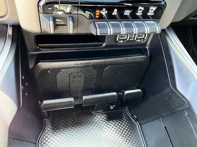 2022 RAM 1500 Laramie 4x4 Crew Cab 5'7" Box