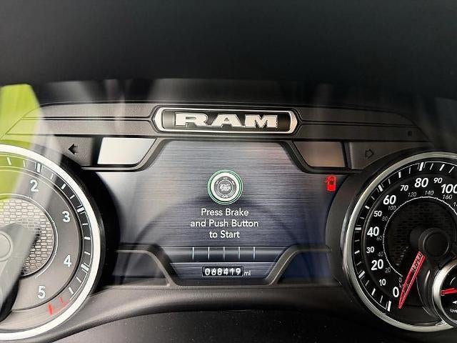 2022 RAM 1500 Laramie 4x4 Crew Cab 5'7" Box