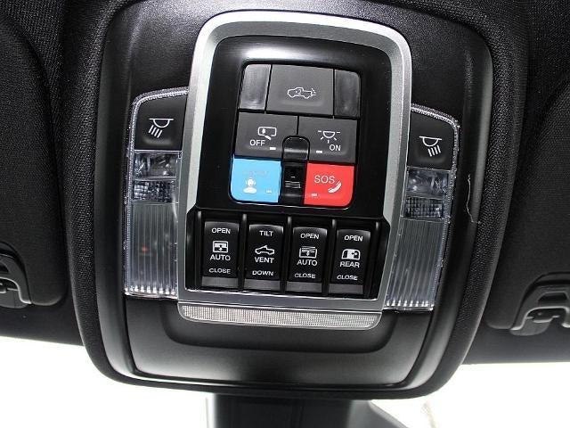 2026 RAM 1500 Laramie 4x4 Crew Cab 5'7" Box