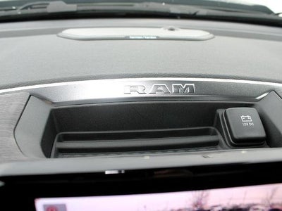 2026 RAM 1500 Laramie 4x4 Crew Cab 5'7" Box