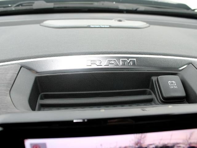 2026 RAM 1500 Laramie 4x4 Crew Cab 5'7" Box