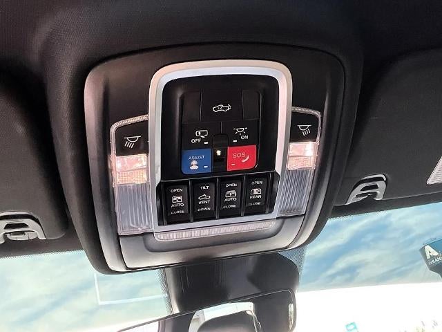 2025 RAM 1500 Laramie 4x4 Crew Cab 5'7" Box
