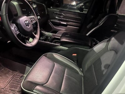 2025 RAM 1500 Laramie 4x4 Crew Cab 5'7" Box