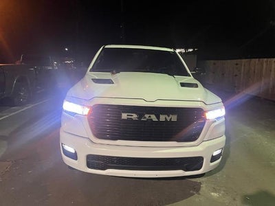 2025 RAM 1500 Laramie 4x4 Crew Cab 5'7" Box