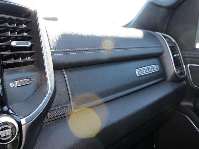 2020 RAM 1500 Laramie 4x4 Crew Cab 5'7" Box