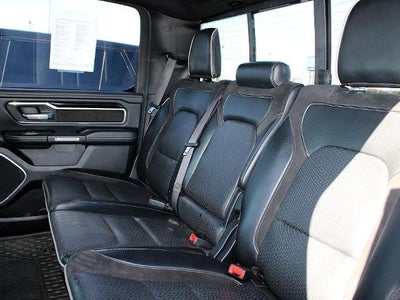 2020 RAM 1500 Laramie 4x4 Crew Cab 5'7" Box