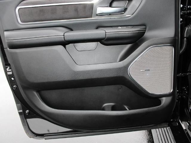 2026 RAM 1500 Laramie 4x4 Crew Cab 5'7" Box