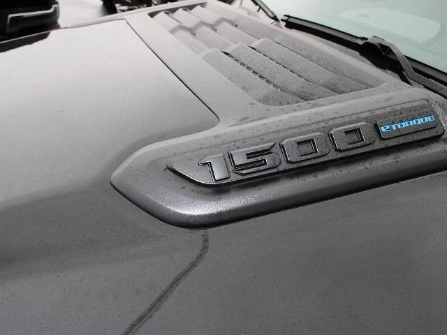 2026 RAM 1500 Laramie 4x4 Crew Cab 5'7" Box