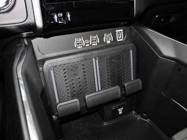 2026 RAM 1500 Laramie 4x4 Crew Cab 5'7" Box