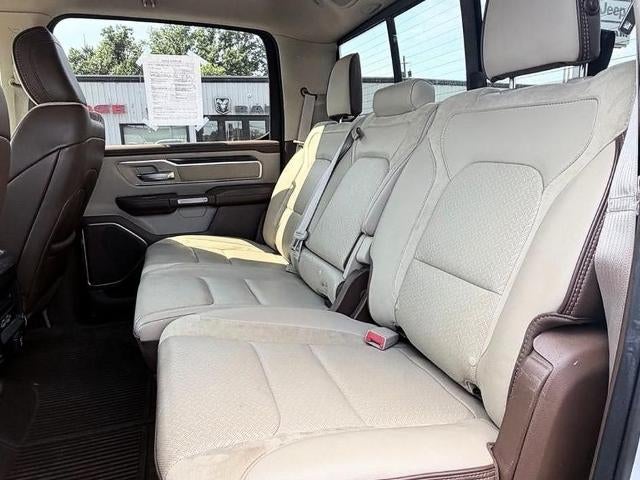 2020 RAM 1500 Laramie 4x4 Crew Cab 5'7" Box