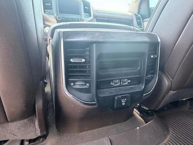 2020 RAM 1500 Laramie 4x4 Crew Cab 5'7" Box
