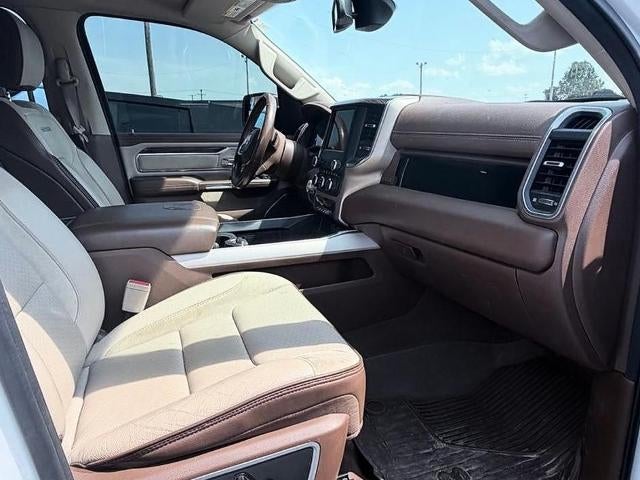 2020 RAM 1500 Laramie 4x4 Crew Cab 5'7" Box