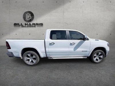 2020 RAM 1500 Laramie 4x4 Crew Cab 5'7" Box