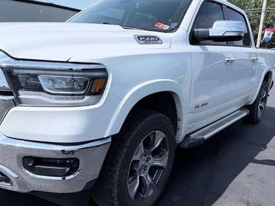 2020 RAM 1500 Laramie 4x4 Crew Cab 5'7" Box