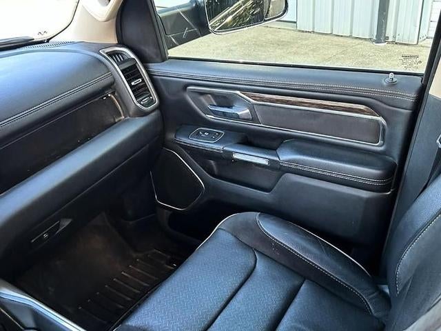 2019 RAM 1500 Laramie 4x4 Crew Cab 5'7" Box