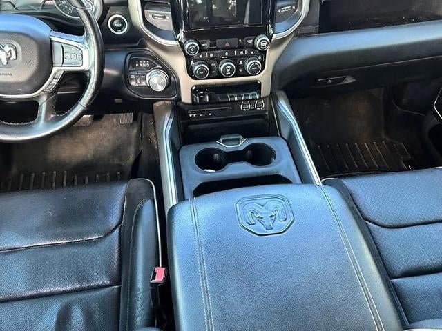 2019 RAM 1500 Laramie 4x4 Crew Cab 5'7" Box