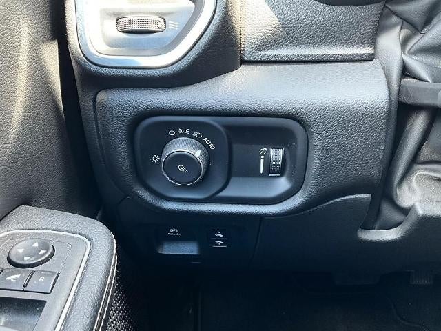 2023 RAM 1500 Laramie 4x4 Crew Cab 5'7" Box