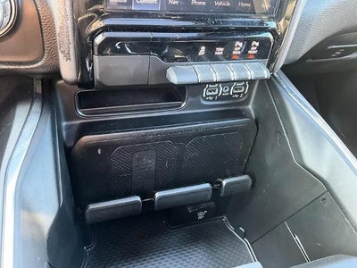 2024 RAM 1500 Laramie 4x4 Crew Cab 5'7" Box