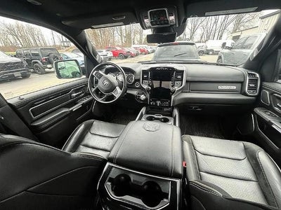 2022 RAM 1500 Laramie 4x4 Crew Cab 5'7" Box