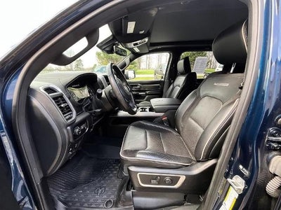 2022 RAM 1500 Laramie 4x4 Crew Cab 5'7" Box