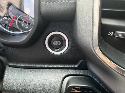 2022 RAM 1500 Laramie 4x4 Crew Cab 5'7" Box