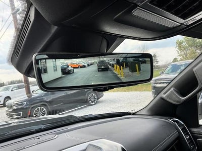 2022 RAM 1500 Laramie 4x4 Crew Cab 5'7" Box