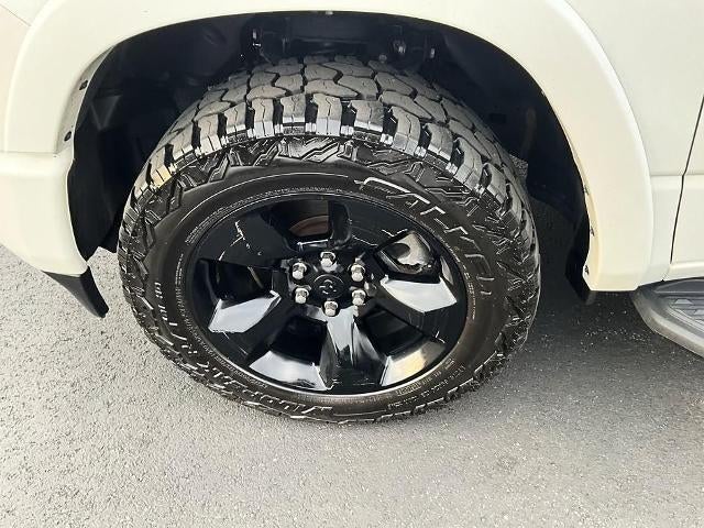 2022 RAM 1500 Laramie 4x4 Crew Cab 5'7" Box
