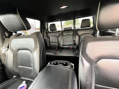 2022 RAM 1500 Laramie 4x4 Crew Cab 5'7" Box