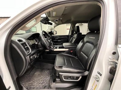 2022 RAM 1500 Laramie 4x4 Crew Cab 5'7" Box