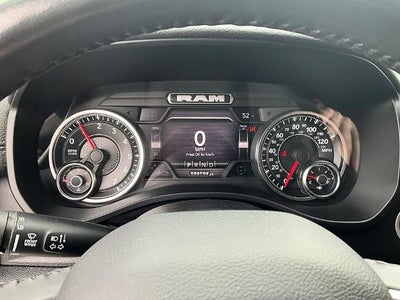 2022 RAM 1500 Laramie 4x4 Crew Cab 5'7" Box