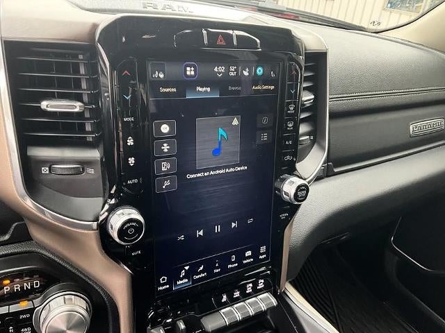 2022 RAM 1500 Laramie 4x4 Crew Cab 5'7" Box