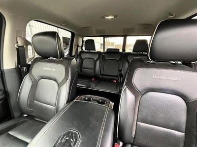 2022 RAM 1500 Laramie 4x4 Crew Cab 5'7" Box
