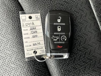 2022 RAM 1500 Laramie 4x4 Crew Cab 5'7" Box