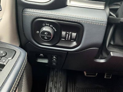 2025 RAM 1500 Tungsten 4x4 Crew Cab 5'7" Box