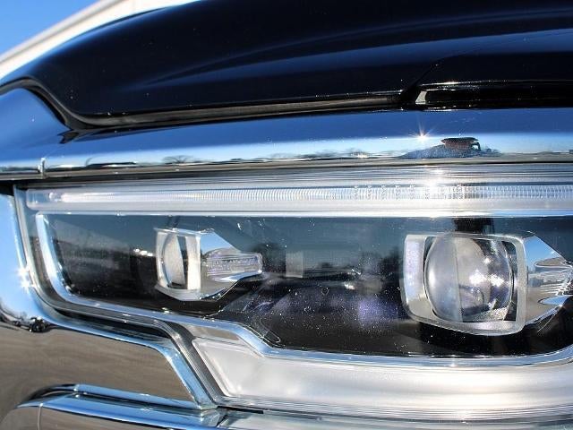 2019 RAM 1500 Longhorn 4x4 Crew Cab 5'7" Box