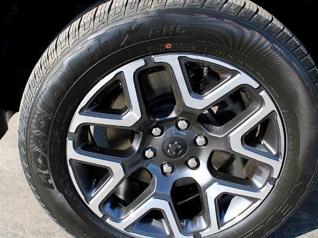 2019 RAM 1500 Longhorn 4x4 Crew Cab 5'7" Box